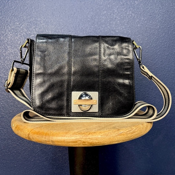Tory Burch Screwhead Black Crossbody Bag with Mixed Metal Hardware - Picture 1 of 11